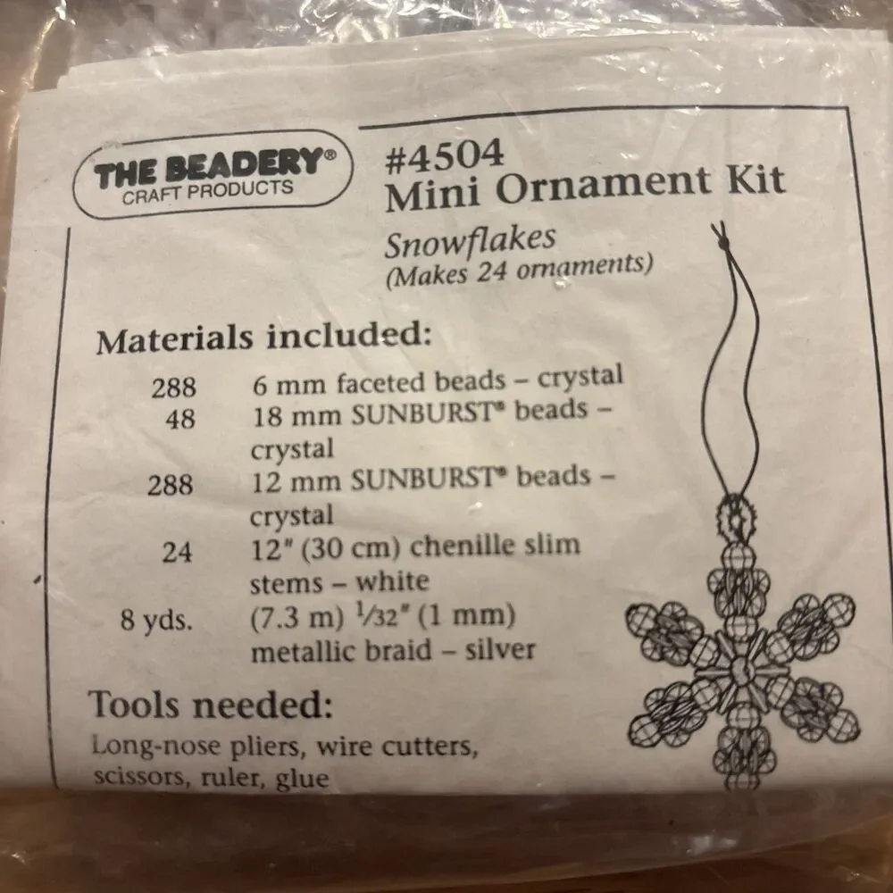 Beadery #4504 Mini Ornament Kit 24 Snowflakes NEW unopened original package